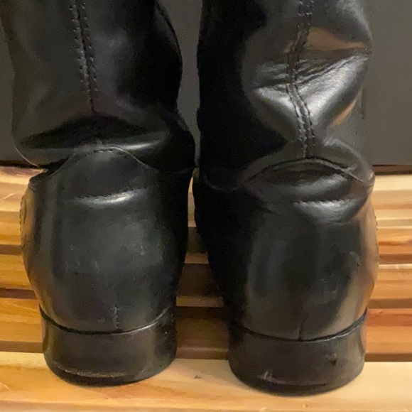 Frye Melissa Button Boot size 9 - Picture 3 of 13